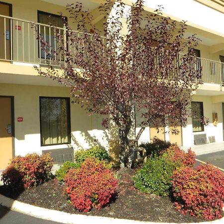 Econo Lodge Lenoir City Kültér fotó